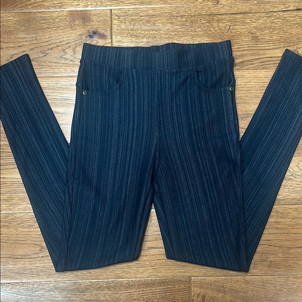 New Mix Navy Striped Leggings